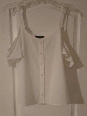 Forever 21 White Cold-Shoulder Button-Front Cami Top